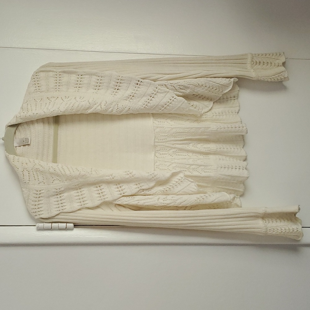 Kenar Cream Crochet Ruffle Cardigan